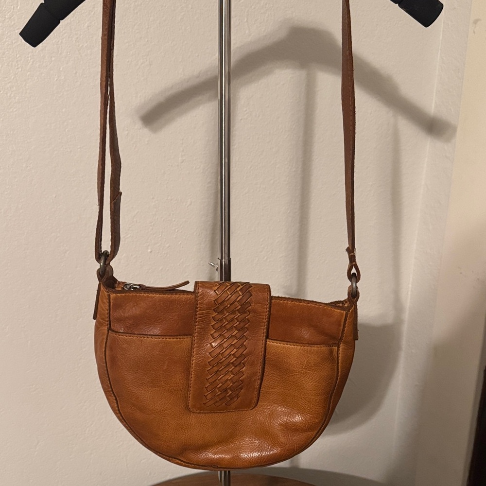 Vilenca holland leather bag with adjustable strap